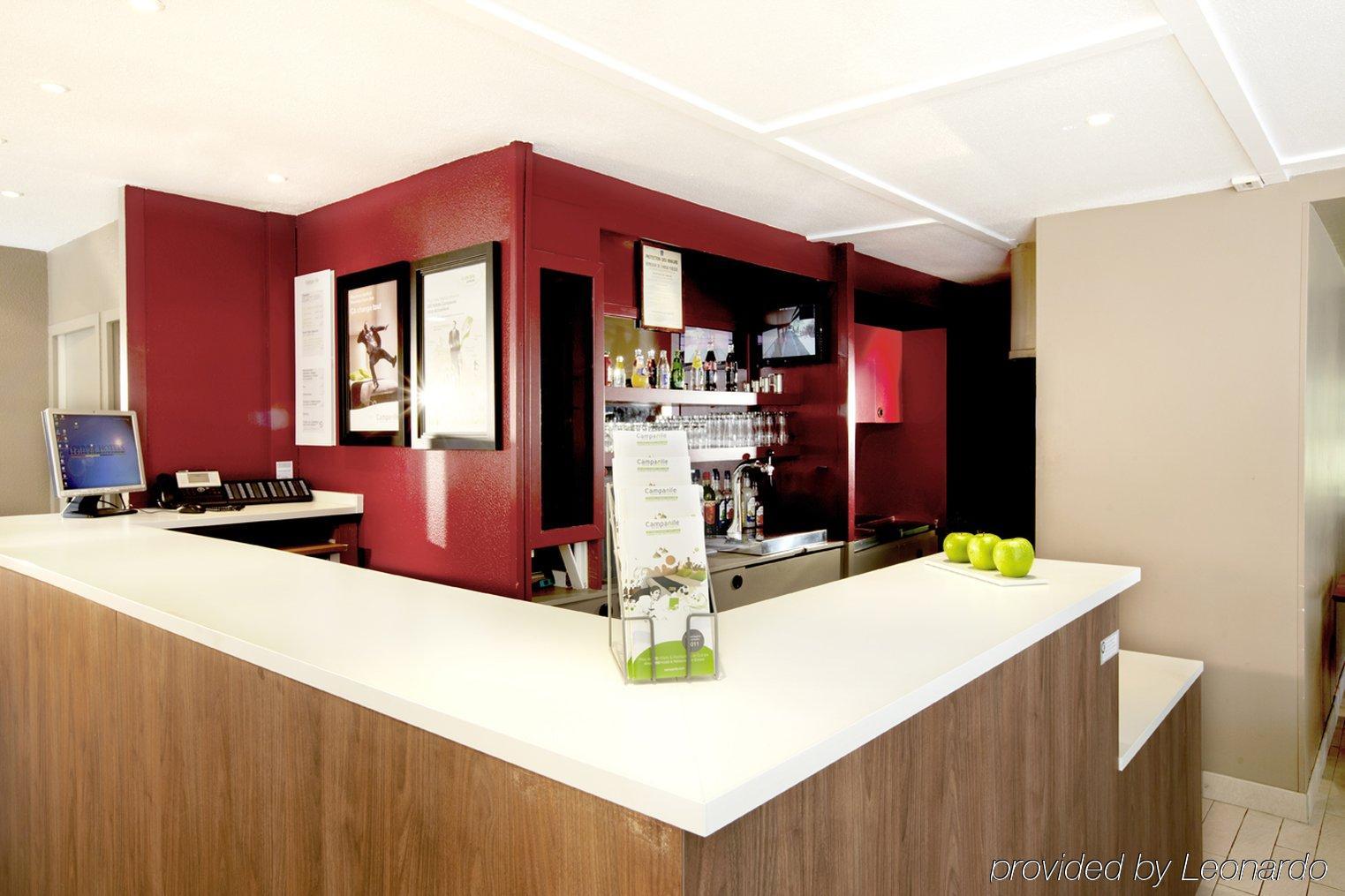 Kyriad Direct Marseille Est La Valentine La Penne-sur-Huveaune Εσωτερικό φωτογραφία